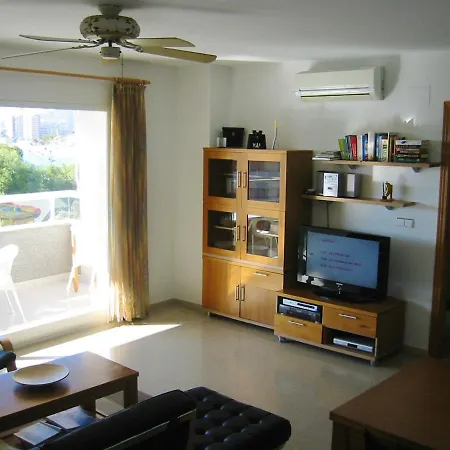 Modern In With Sea View & Pool Apartment *
